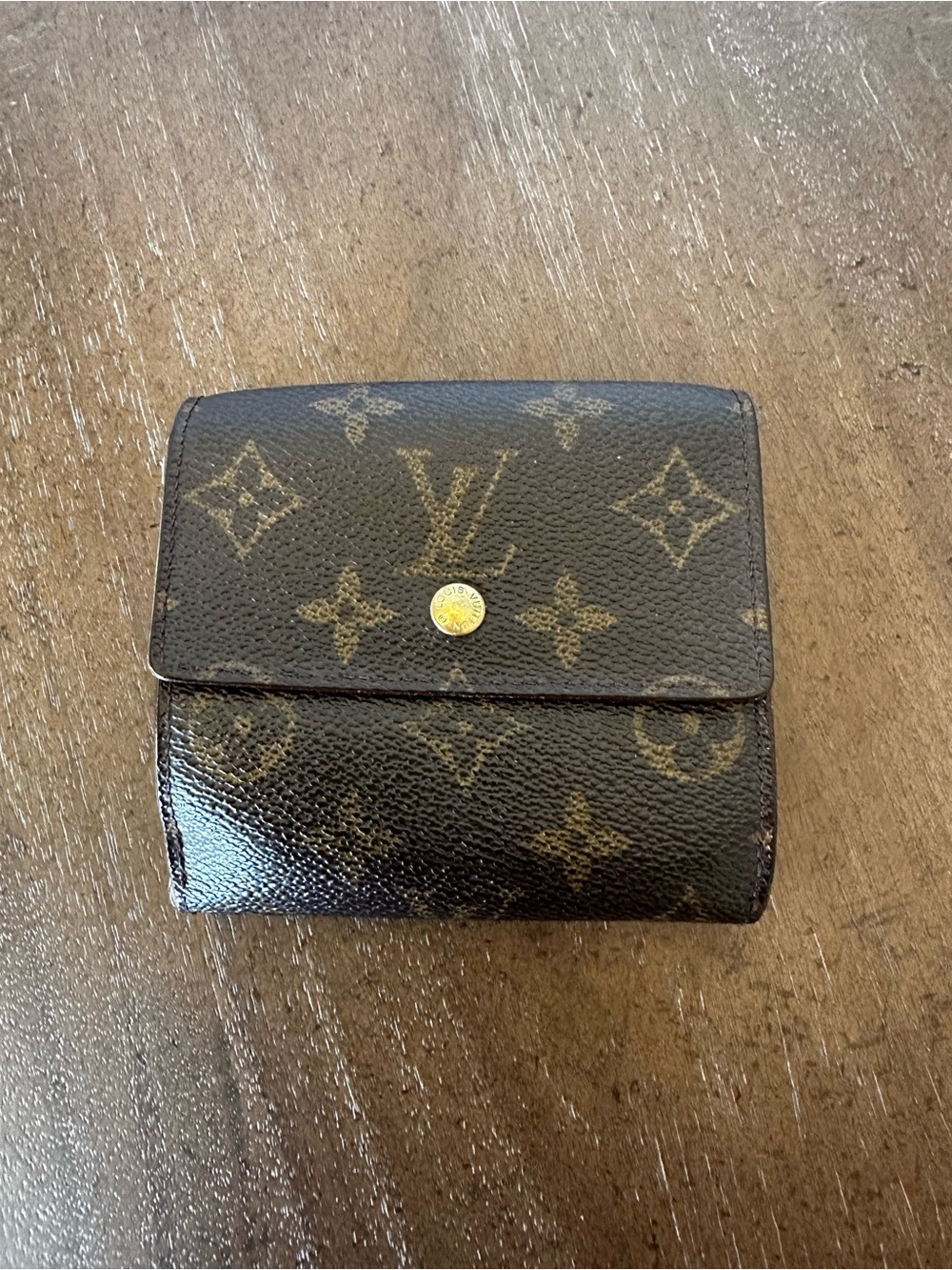 Louis Vuitton Vintage Monogram Elise Tri-fold Wallet *price is firm*